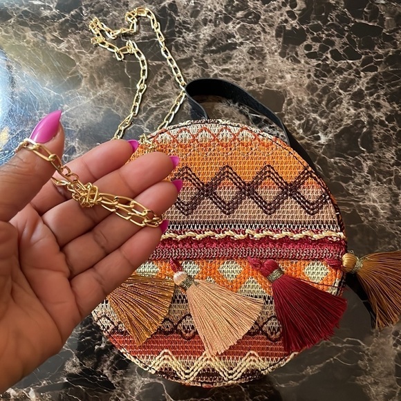 Bohemian Colorful Round Tassel Crossbody Bag - Picture 8 of 10